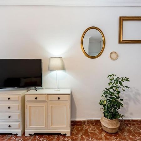 Santa Justa Urban Apartment Севілья Екстер'єр фото